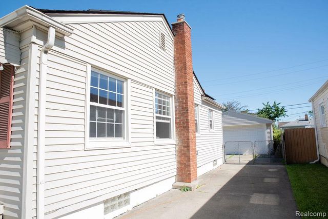 12772 Venness Street, Southgate, MI 48195