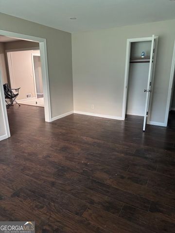 3067 Barksdale Circle, East Point, GA 30344