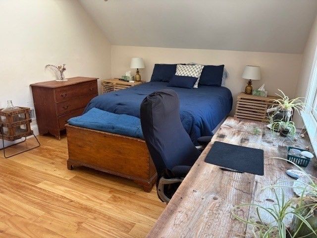 17 Central St, Marblehead, MA 01945