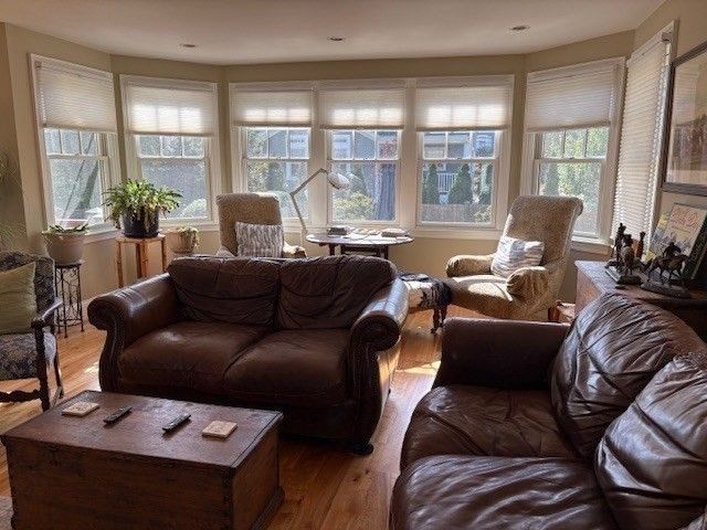 17 Central St, Marblehead, MA 01945