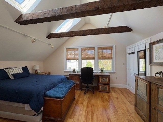 17 Central St, Marblehead, MA 01945