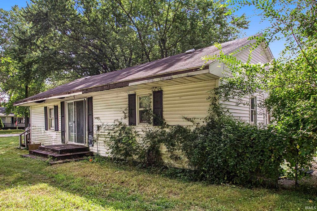 56195 Hoosier Avenue, Mishawaka, IN 46545