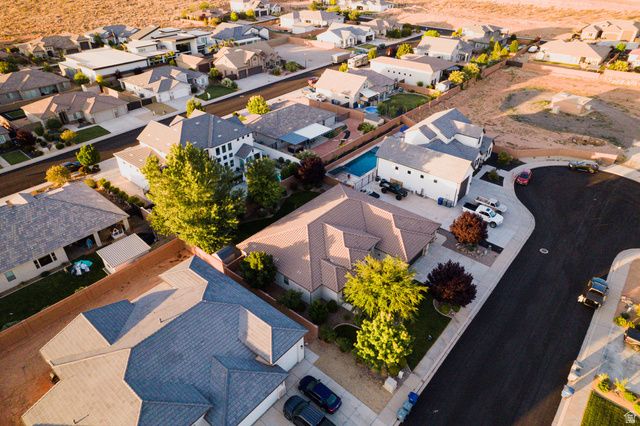 3288 W 2570 S, Hurricane, UT 84737