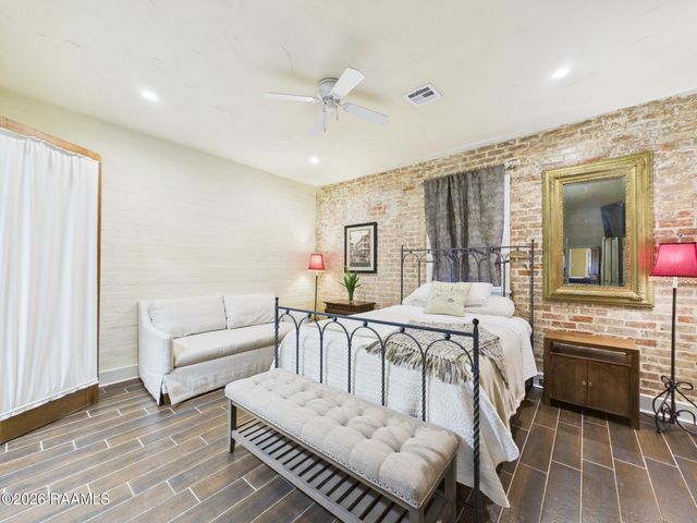 13 Shadows Drive, Lafayette, LA 70508