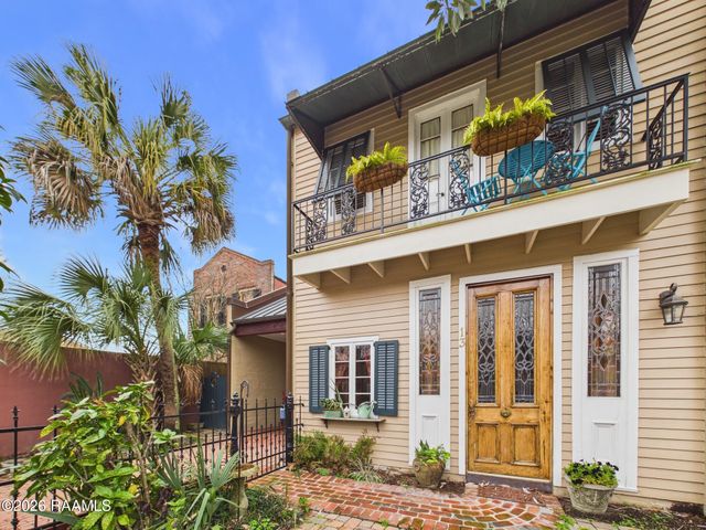 13 Shadows Drive, Lafayette, LA 70508