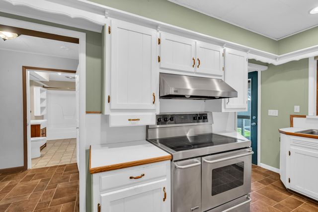 213 Bryan Street, Houston, MO 65483