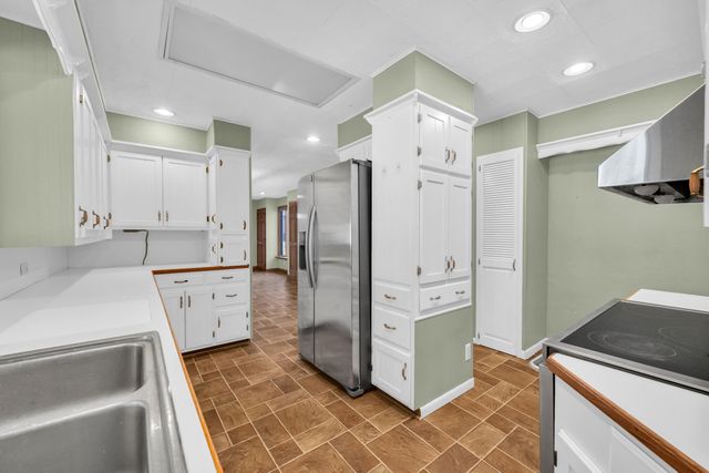 213 Bryan Street, Houston, MO 65483