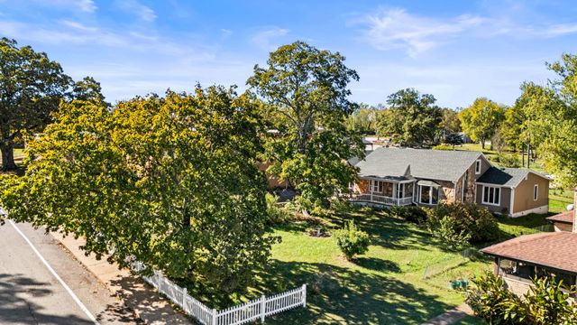 213 Bryan Street, Houston, MO 65483