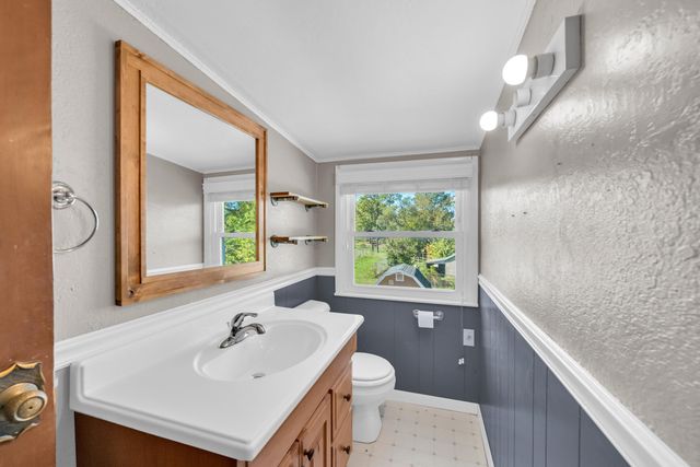 213 Bryan Street, Houston, MO 65483