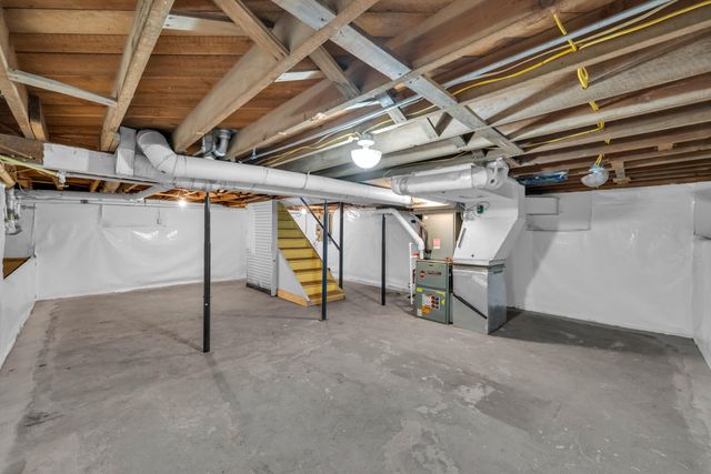 213 Bryan Street, Houston, MO 65483