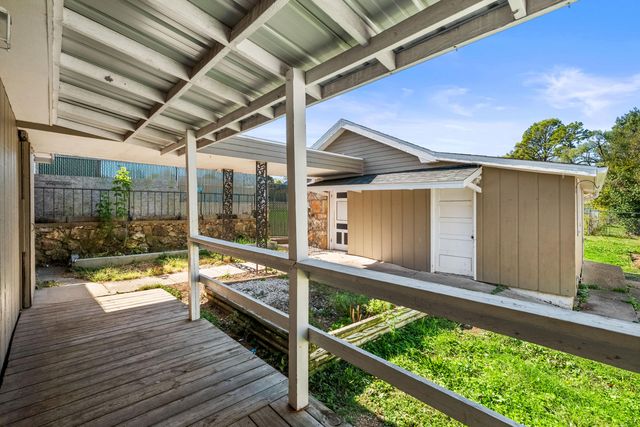 213 Bryan Street, Houston, MO 65483