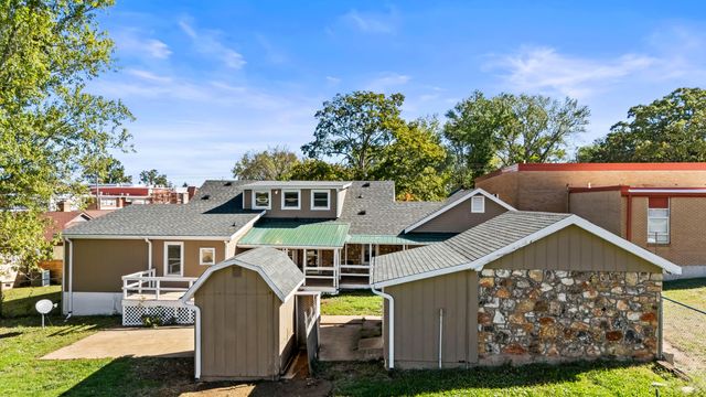 213 Bryan Street, Houston, MO 65483