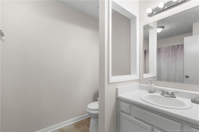 533 Offing Drive, Fayetteville, NC 28314