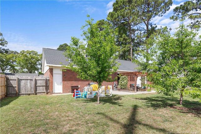 533 Offing Drive, Fayetteville, NC 28314