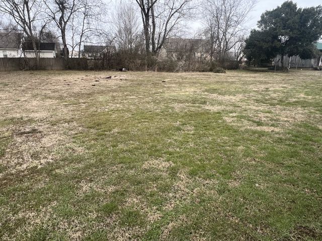 220 Apache Cir, Pulaski, TN 38478