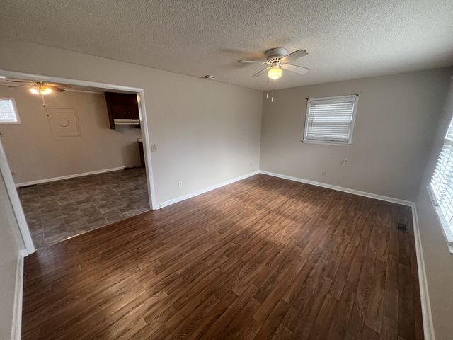 220 Apache Cir, Pulaski, TN 38478