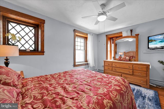 146 E MAIN ST, Adamstown, PA 19501