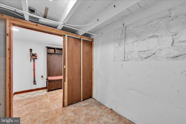 146 E MAIN ST, Adamstown, PA 19501