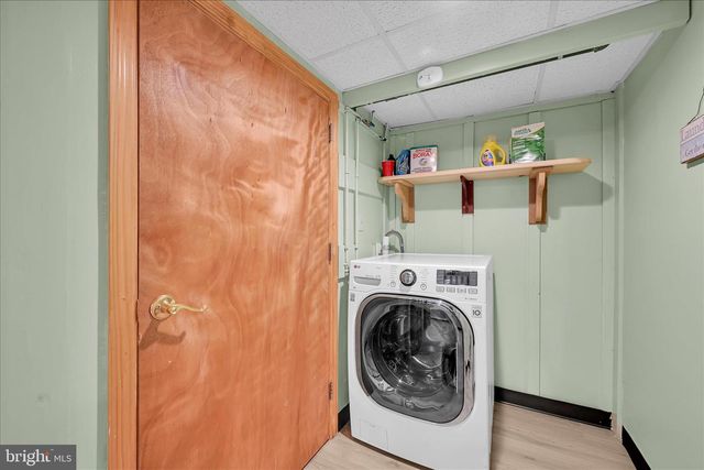 146 E MAIN ST, Adamstown, PA 19501