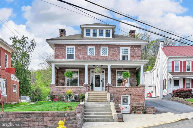 146 E MAIN ST, Adamstown, PA 19501