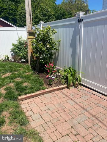 146 E MAIN ST, Adamstown, PA 19501