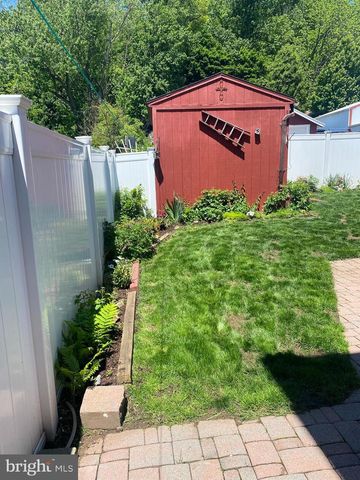 146 E MAIN ST, Adamstown, PA 19501