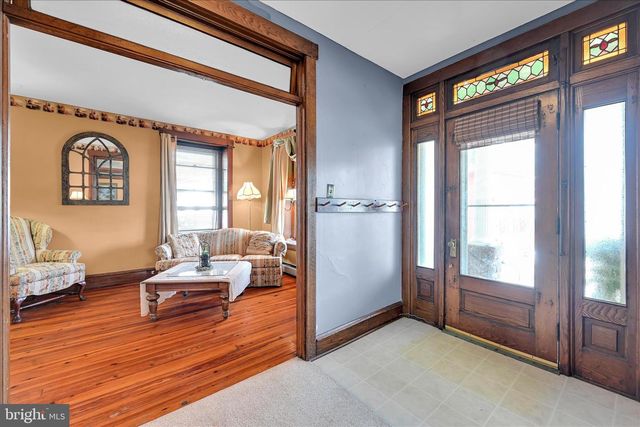 146 E MAIN ST, Adamstown, PA 19501