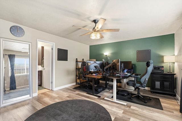 5044 Shannon Drive, The Colony, TX 75056