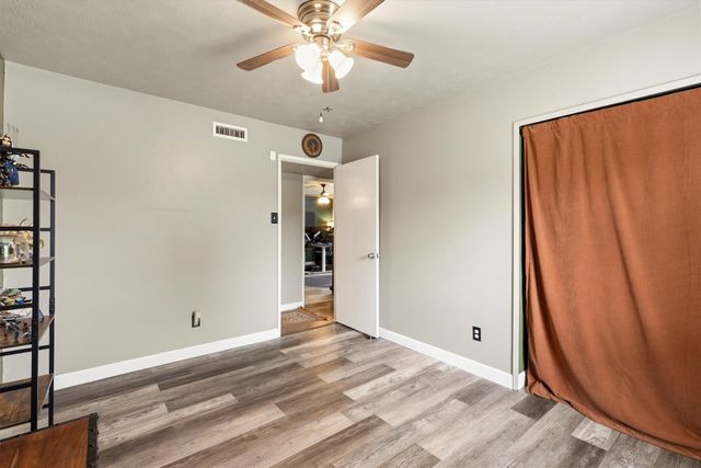 5044 Shannon Drive, The Colony, TX 75056