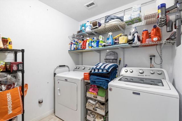 5044 Shannon Drive, The Colony, TX 75056