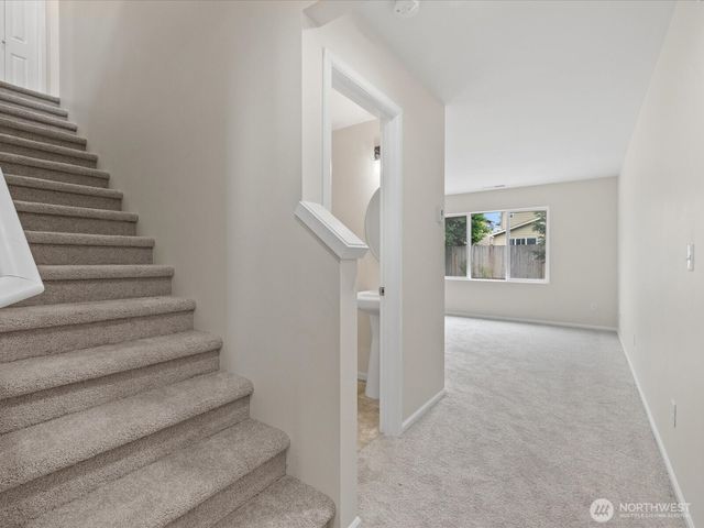 24036 SE 262nd Place, Maple Valley, WA 98038