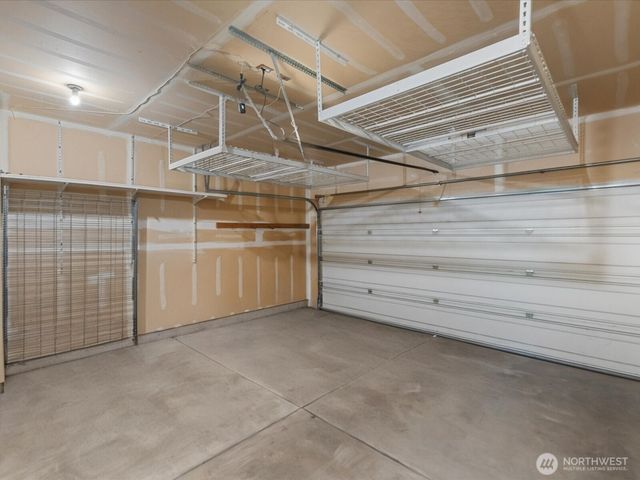 24036 SE 262nd Place, Maple Valley, WA 98038
