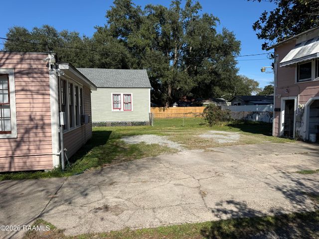 1322 W University Avenue, Lafayette, LA 70506