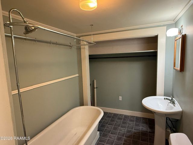 1322 W University Avenue, Lafayette, LA 70506