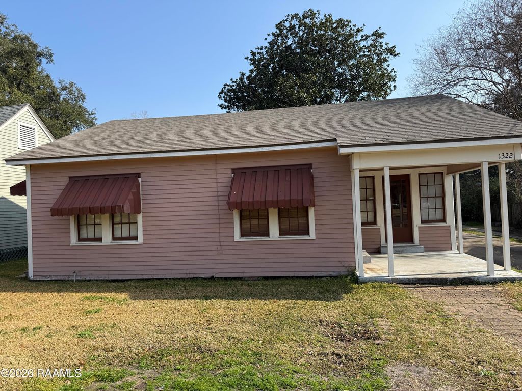 1322 W University Avenue, Lafayette, LA 70506