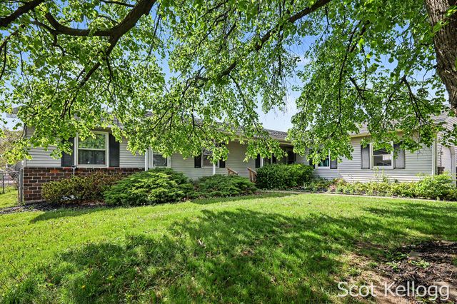 3209-3211 Coach Lane Se, City Of Kentwood, MI 49512