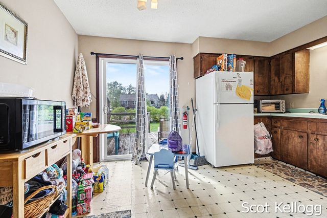 3209-3211 Coach Lane Se, City Of Kentwood, MI 49512