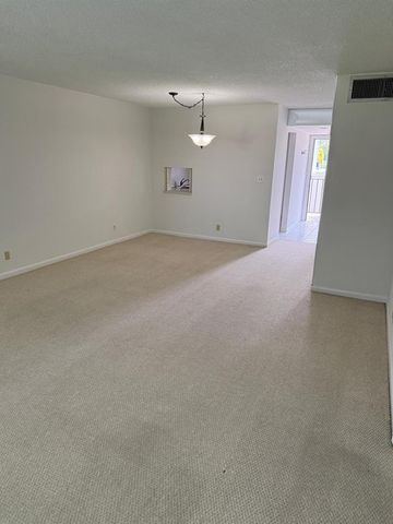 4465 LUXEMBURG Court 204, Lake Worth, FL 33467