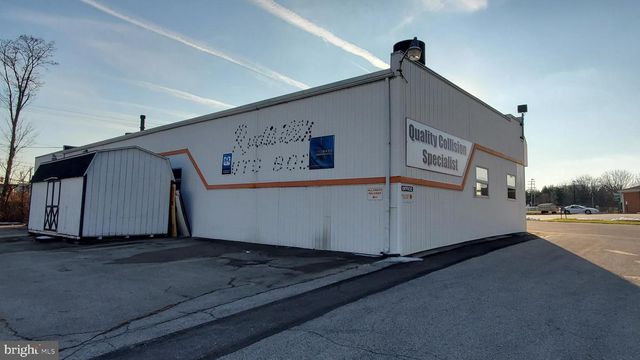 1475 CARLISLE RD, York, PA 17408