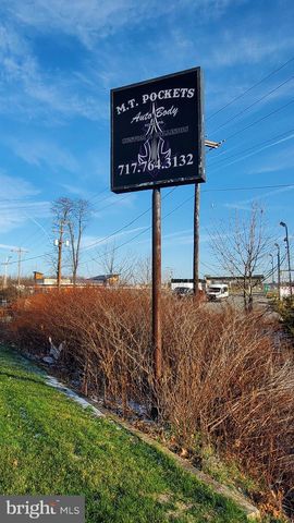 1475 CARLISLE RD, York, PA 17408