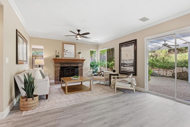 2318 Heron Ct, Rocklin, CA 95765