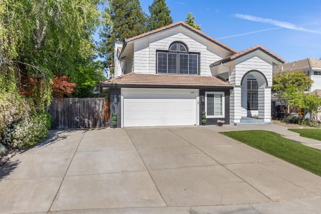 2318 Heron Ct, Rocklin, CA 95765
