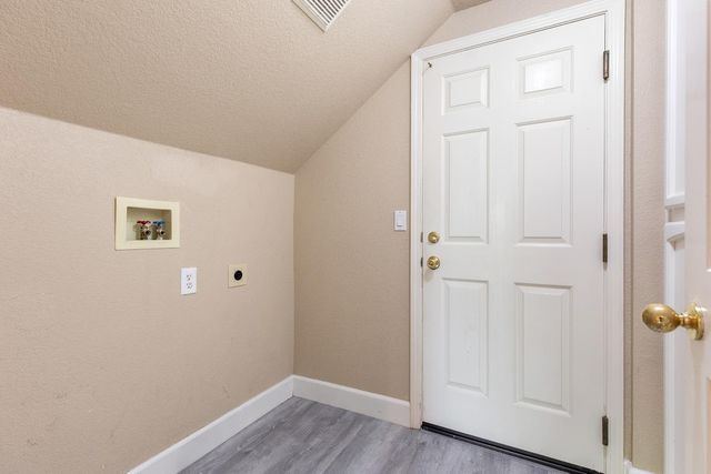 2318 Heron Ct, Rocklin, CA 95765