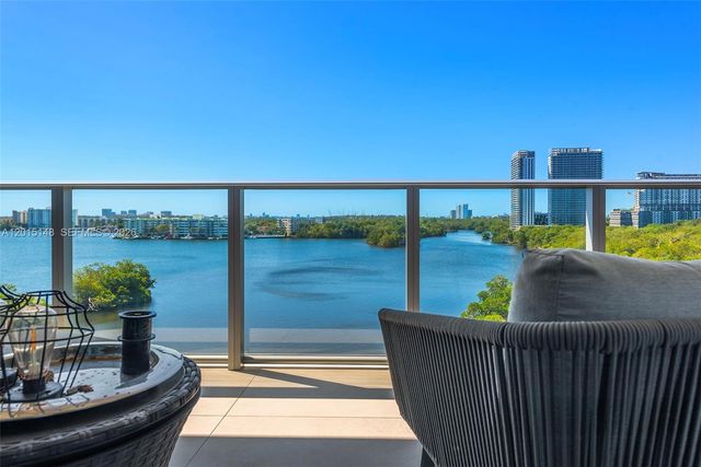 17111 Biscayne Blvd 606, North Miami Beach, FL 33160