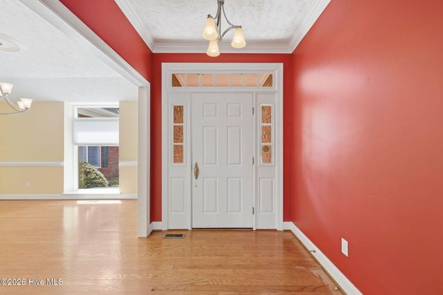 86 Pinewild Drive, Pinehurst, NC 28374