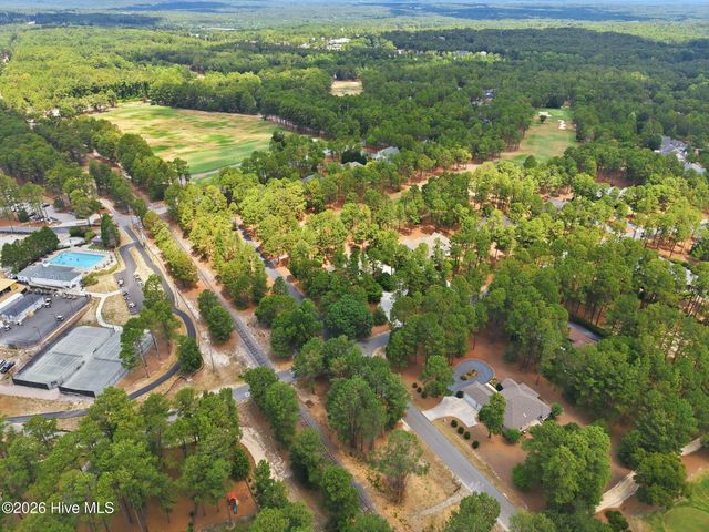 86 Pinewild Drive, Pinehurst, NC 28374