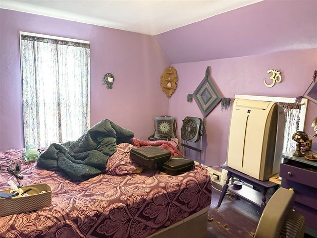 223 North Street, Allegan, MI 49010