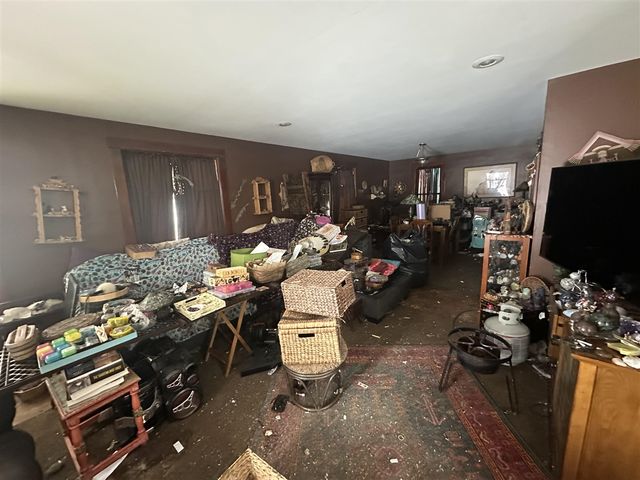 223 North Street, Allegan, MI 49010