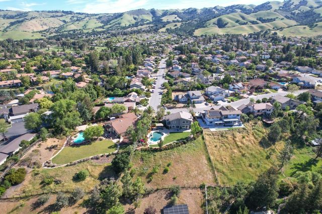 3047 High Meadow Lane, San Jose, CA 95135