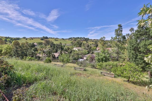 3047 High Meadow Lane, San Jose, CA 95135